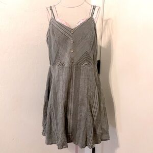 Like New Mi Ami Moss Green Short Dress #26Z782FHB5- XL (14-16)Fits bust: 41-42.5